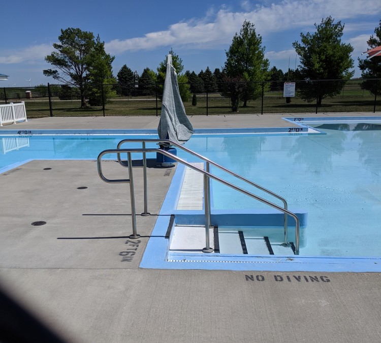 gowrie-swimming-pool-photo